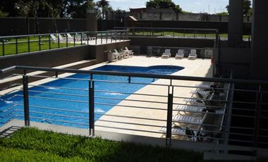 Excelente 4 ambientes en alquiler con inmejorable vista y ubicación - Edificio Torre Mayor