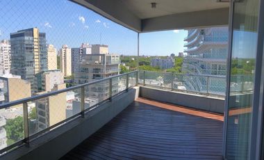 Excelente 4 ambientes en alquiler con inmejorable vista y ubicación - Edificio Torre Mayor