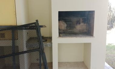 Duplex de 3 dormitorios -  B° cerrado Camino del Vuelo