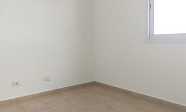 Duplex de 3 dormitorios -  B° cerrado Camino del Vuelo