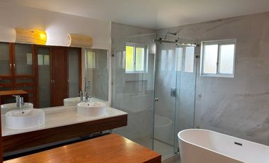 Renta de casa en Los Robles, Lerma