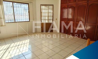 CASA EN VENTA EN COL. LINDAVISTA, TEPIC, NAYARIT