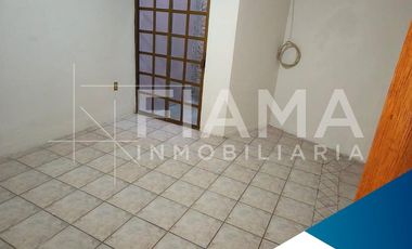 CASA EN VENTA EN COL. LINDAVISTA, TEPIC, NAYARIT
