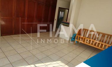 CASA EN VENTA EN COL. LINDAVISTA, TEPIC, NAYARIT