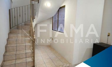 CASA EN VENTA EN COL. LINDAVISTA, TEPIC, NAYARIT