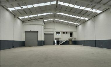 BODEGA EN PREVENTA PARQUE INDUSTRIAL SANTA CATARINA