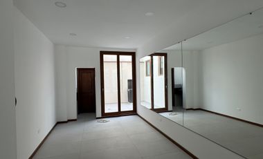 Renta departamento dúplex a estrenar 3 dormitorios en San Isidro - Vista Grande