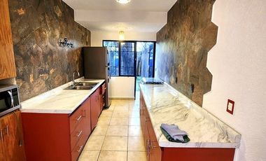 CASA EN VENTA MIRADOR UNIVERSIDAD