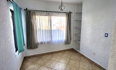 CASA EN VENTA MIRADOR UNIVERSIDAD