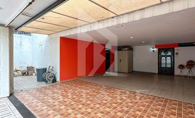 CASA EN VENTA EN ARCOS SUR