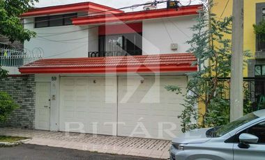 CASA EN VENTA EN ARCOS SUR