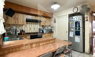 CASA EN VENTA EN ARCOS SUR