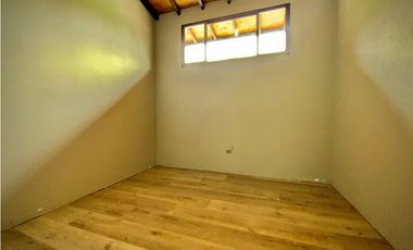 Venta Casa Campestre NUEVA El Retiro