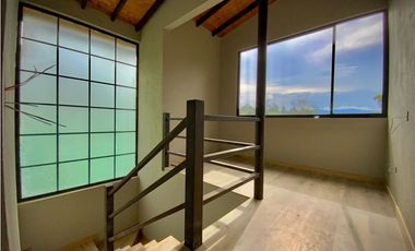 Venta Casa Campestre NUEVA El Retiro