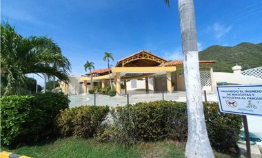 VENTA CASA EN SANTA MARTA SECTOR RODADERO RESERVADO