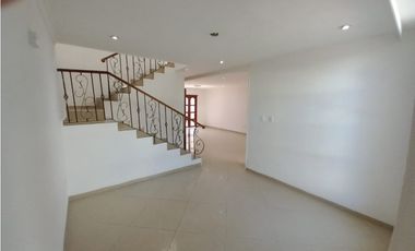 VENTA CASA EN SANTA MARTA SECTOR RODADERO RESERVADO