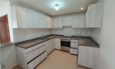 VENTA CASA EN SANTA MARTA SECTOR RODADERO RESERVADO