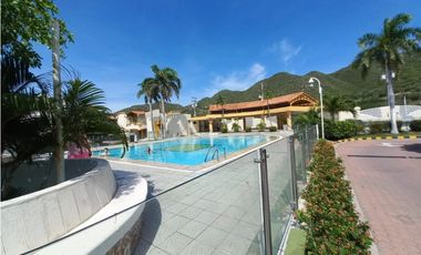 VENTA CASA EN SANTA MARTA SECTOR RODADERO RESERVADO