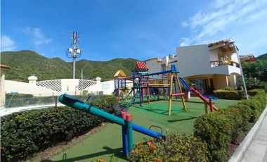 VENTA CASA EN SANTA MARTA SECTOR RODADERO RESERVADO