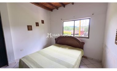 Venta Finca Campestre en Mundo Nuevo Pereira con Granja Porcícola