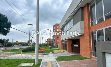 APARTAMENTO EN VENTA PRIMER PISO- CHA VARIANTE- COTA