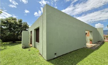 Venta espectacular casa campestre en Chinauta Cundinamarca exclusiva