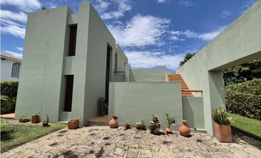 Venta espectacular casa campestre en Chinauta Cundinamarca exclusiva