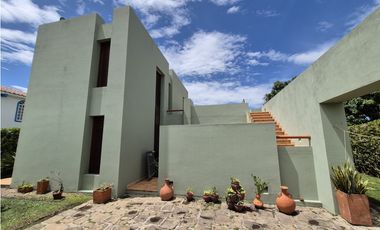 Venta espectacular casa campestre en Chinauta Cundinamarca exclusiva
