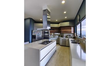 Venta de casa finca en La Estrella La Tablaza