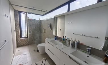 Venta de casa finca en La Estrella La Tablaza