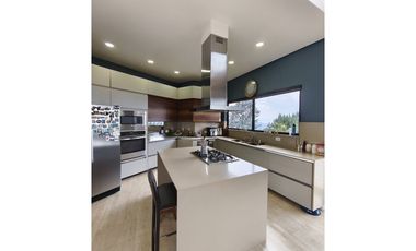 Venta de casa finca en La Estrella La Tablaza