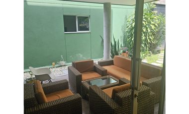 CASA SECTOR MONTESSORI EN ENVIGADO