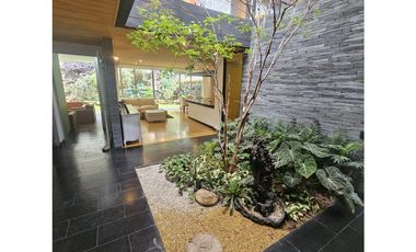 CASA SECTOR MONTESSORI EN ENVIGADO