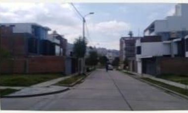 CASA EN VENTA URB. LA MERCED , HUANCAYO.