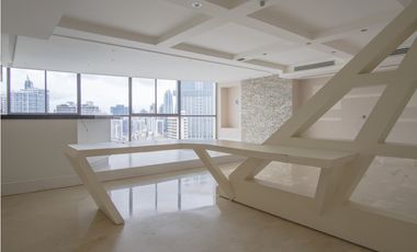 Remate: Venta de Apartamento en Punta Paitilla , Ph Golden Palace