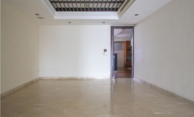 Remate: Venta de Apartamento en Punta Paitilla , Ph Golden Palace