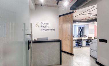 Se vende Oficina en Costa del Este Amoblada