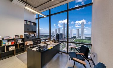 Se vende Oficina en Costa del Este Amoblada