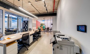 Se vende Oficina en Costa del Este Amoblada