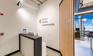 Se vende Oficina en Costa del Este Amoblada