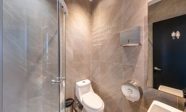 Se vende Oficina en Costa del Este Amoblada