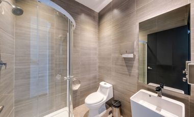 Se vende Oficina en Costa del Este Amoblada