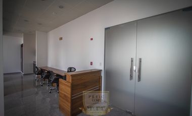 Alquilo oficina amoblada en Obarrio