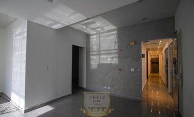 Alquilo oficina amoblada en Obarrio