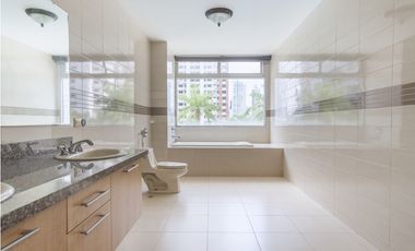 REMATE ,VENTA DE APARTAMENTO EN SAN FRANCISCO, PH TAO TOWER