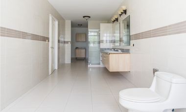 REMATE ,VENTA DE APARTAMENTO EN SAN FRANCISCO, PH TAO TOWER