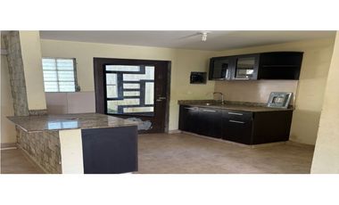 VENTA CASA REBAJADA TOCUMEN BRISAS DEL LAGO DUPLEX MYP