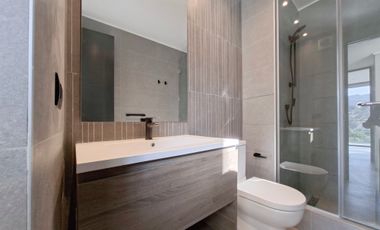 Av. Las Condes 10800 (2 Est /1 Bod) [3167-24]