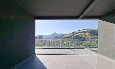 Av. Las Condes 10800 (2 Est /1 Bod) [3167-24]