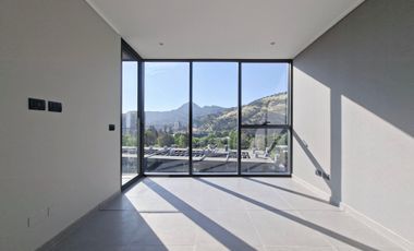 Av. Las Condes 10800 (2 Est /1 Bod) [3167-24]